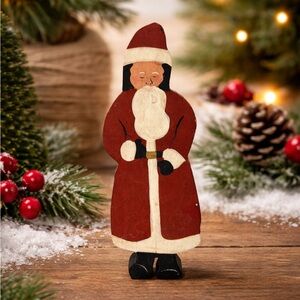 Handmade Folk Art Wooden Santa Figurine – Rustic Painted Christmas Decor 6”